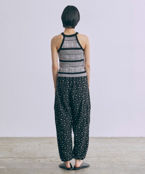 EN NEUME(エンノイム)の「Sheer Stripe Racerback Knit Camisole(キャミソール・レディース・ベージュ/グレー/バーガンディー・FREE)」の22枚目の写真