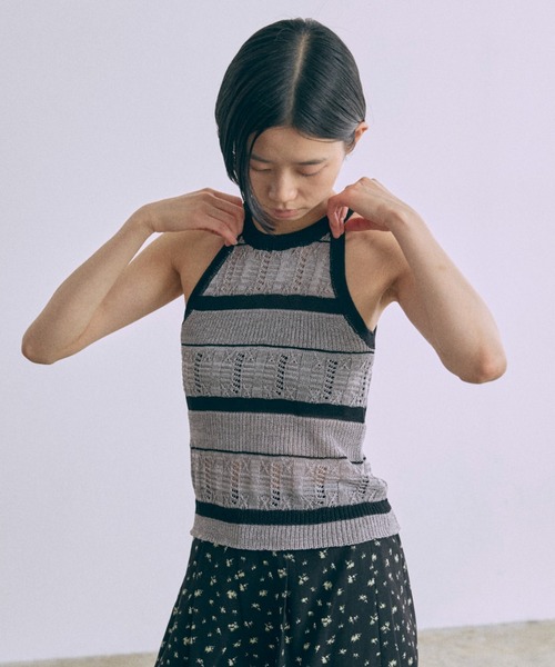 EN NEUME(エンノイム)の「Sheer Stripe Racerback Knit Camisole(キャミソール・レディース・ベージュ/グレー/バーガンディー・FREE)」の8枚目の写真