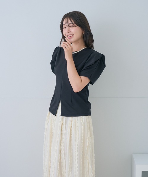Neige(ネージュ)の「フォルムスリーブカットソー(Tシャツ/カットソー・レディース・ホワイト/ブラック・ONE SIZE)」の15枚目の写真