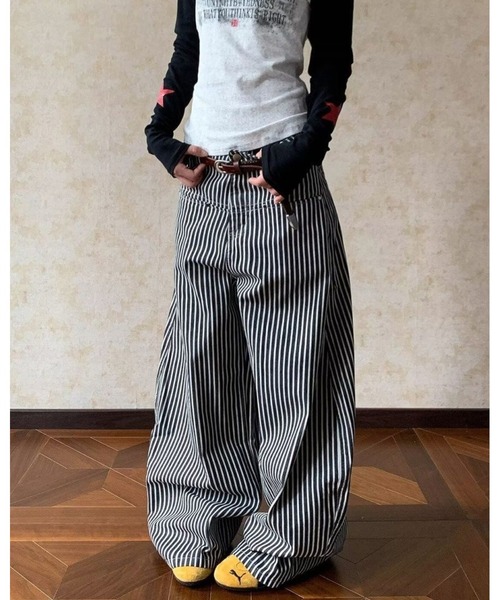 inst.ALL(インストール)の「ヒッコリーストライプデニムワイドパンツ(デニムパンツ・レディース・ブラック×ホワイト・S/M)」の1枚目の写真