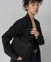 LE VERNIS(ル・ベルニ)Suede boston bag