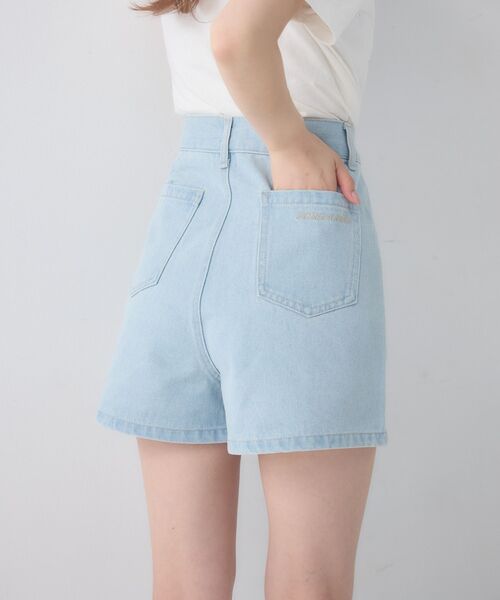 ems excite(エムズエキサイト)の「【2サイズ展開】切替デニムショートパンツ(デニムパンツ・レディース・ブラック/ブルー系その他5/ライトブルー・SMALL/MEDIUM)」の3枚目の写真