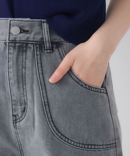 ems excite(エムズエキサイト)の「【2サイズ展開】切替デニムショートパンツ(デニムパンツ・レディース・ブラック/ブルー系その他5/ライトブルー・SMALL/MEDIUM)」の11枚目の写真