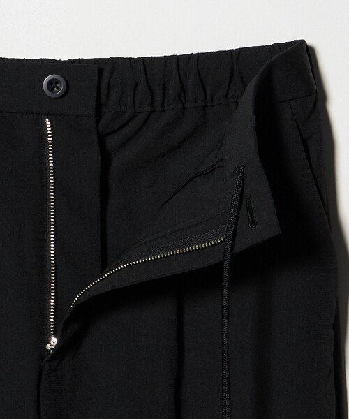 UNITED ARROWS(ユナイテッドアローズ)の「DotAir ドットエア 1プリーツ テーパード パンツ 吸水速乾 タテストレッチ(スラックス・メンズ・ダークブラウン/ブラック・L/XL/M/S)」の12枚目の写真