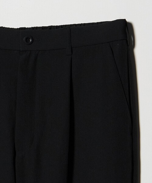 UNITED ARROWS(ユナイテッドアローズ)の「DotAir ドットエア 1プリーツ テーパード パンツ 吸水速乾 タテストレッチ(スラックス・メンズ・ダークブラウン/ブラック・L/XL/M/S)」の13枚目の写真