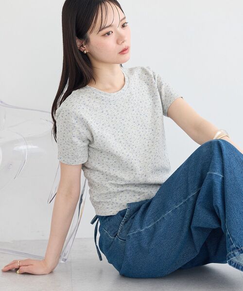 earth music&ecology(アースミュージックアンドエコロジー)の「アイレットミニ裏毛Tシャツ(Tシャツ/カットソー・レディース・ネイビー/オフホワイト/杢グレー・FREE)」の16枚目の写真