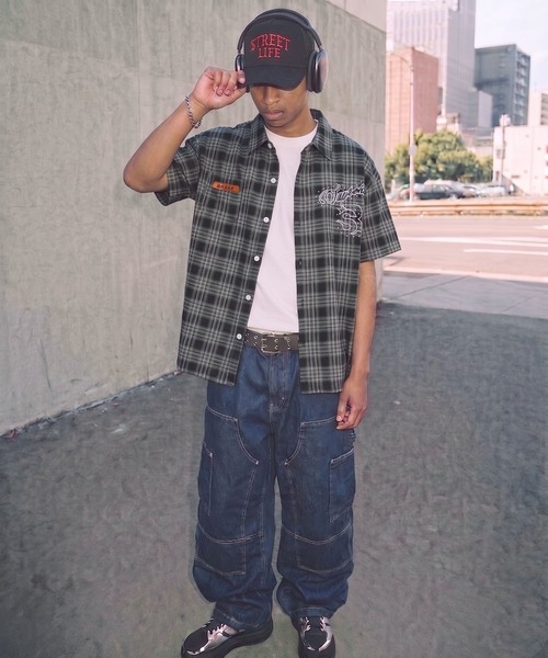 SPINNS(スピンズ)の「オンブレチェックシャツ/半袖/パールストリートロゴ(シャツ/ブラウス・メンズ・ブラック・ONESIZE)」の2枚目の写真