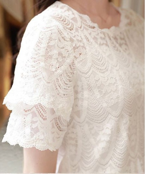 &soiree(アンドソワレ)の「ダブルフリルスリーブレーストップス(その他トップス・レディース・ホワイト・MEDIUM/X-LARGE/LARGE)」の6枚目の写真