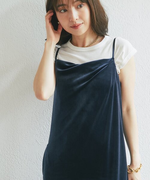La boutique BonBon（ラブティックボンボン）の「ベロアキャミワンピース（ワンピース・レディース・ネイビー/ブラック・38/36）」の16枚目の写真