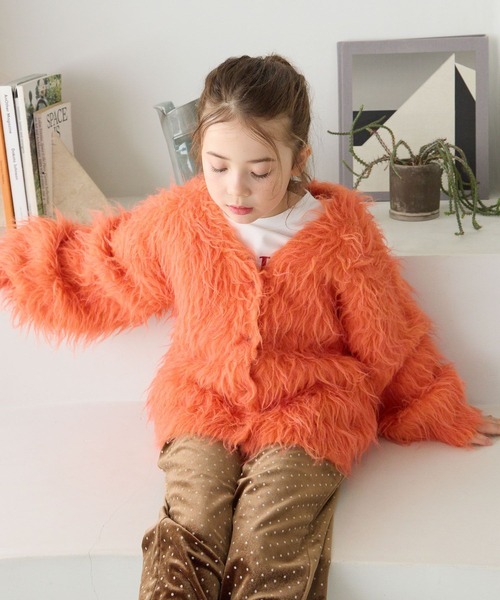 BAYFLOW（ベイフロー）の「[POPなカラー展開♪]シャギーニットカーディガン[120/140/160cm](KIDS)（カーディガン/ボレロ・キッズ・ナチュラル/オレンジ/ライトグリーン・120cm/140cm/160cm）」の3枚目の写真