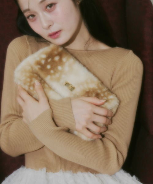 Olu.(オルドット)の「コンパクトファーバッグ(ハンドバッグ・レディース・ベージュ・FREE)」の9枚目の写真