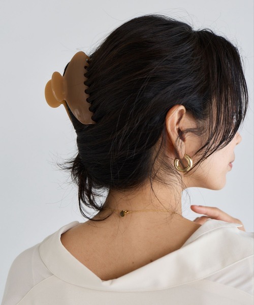 BARNYARDSTORM(バンヤードストーム)の「BARNYARDSTORM / ハーフムーンヘアクリップ(バレッタ/ヘアクリップ・レディース・ブラウン/ベージュ・FREE)」の2枚目の写真