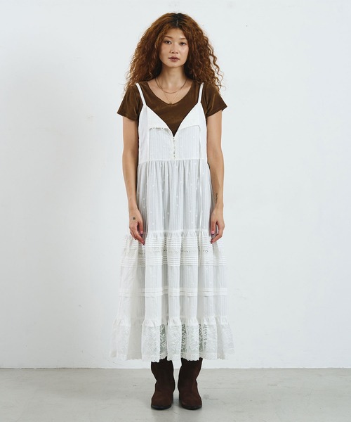 ROSE BUD(ローズバッド)の「mag.by c/COTTON LACE CAMISOLE DRESS(ワンピース・レディース・ホワイト/ベージュ・ONE SIZE)」の3枚目の写真