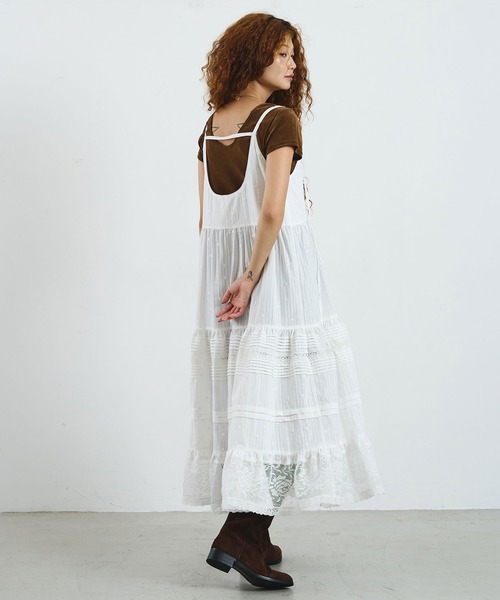 ROSE BUD(ローズバッド)の「mag.by c/COTTON LACE CAMISOLE DRESS(ワンピース・レディース・ホワイト/ベージュ・ONE SIZE)」の7枚目の写真