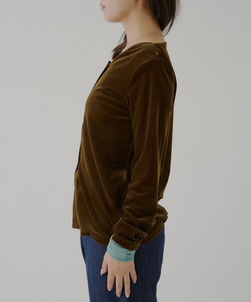 WHIMSIC(ウィムジック)の「【WHIMSIC】マルチウェイシアーベロアカーディガン(Tシャツ/カットソー・レディース・グレー/ブラウン/ネイビー・FREE)」の7枚目の写真
