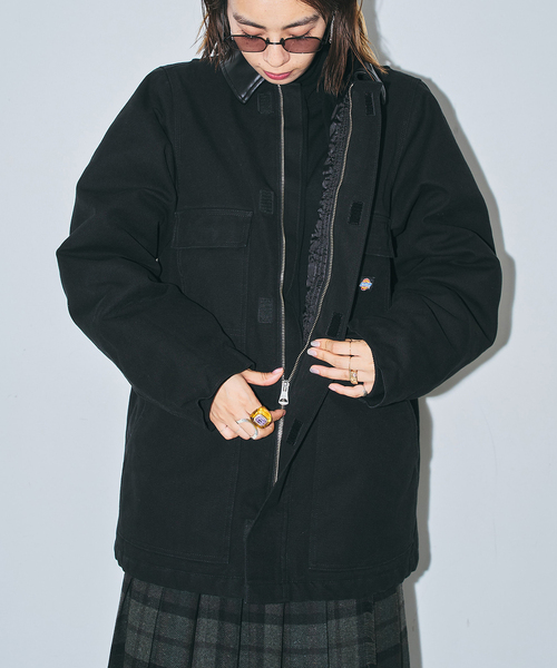 Dickies(ディッキーズ)の「DICKIES 別注 DUCK ジャケット(その他アウター・レディース・ブラック/アイボリー・SMALL/MEDIUM)」の11枚目の写真