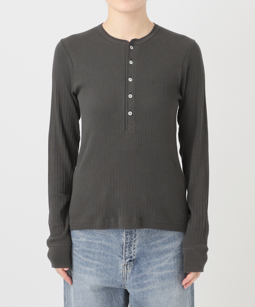 FRAMeWORK(フレームワーク)の「GICIPI/ジチピ ORIGANO ヘンリーネック(Tシャツ/カットソー・レディース・チャコールグレー/ブラック/ホワイト・FREE)」の22枚目の写真