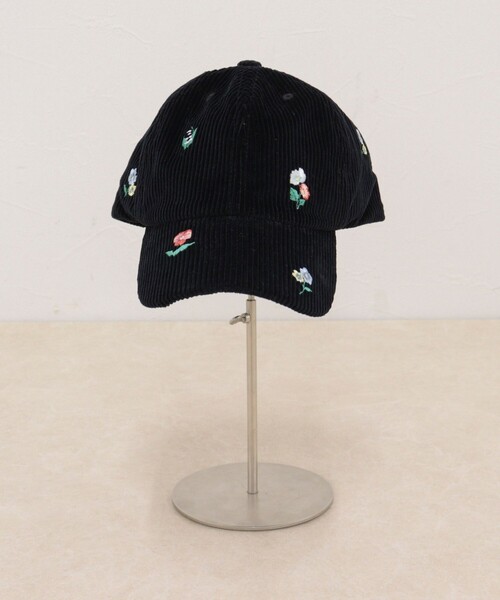 fredy emue(フレディエミュ)の「【Casselini/キャセリーニ】花刺しゅうコールキャップ(キャップ・レディース・ブラック/アイボリー・FREE)」の14枚目の写真