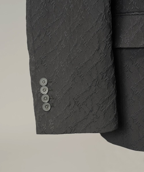 MAISON SPECIAL(メゾンスペシャル)の「《UNISEX》クラッキング3Dジャガードプライムオーバー2Bセミダブルテーラードジャケット/Cracking 3D Jacquard Prime-Over 2B Semi-double Tailored Jacket【MAISON SPECIAL/メゾンスペシャル】■セットアップ対応■(テーラードジャケット・メンズ・ブラック/ダークブラウン・0/2/1)」の12枚目の写真