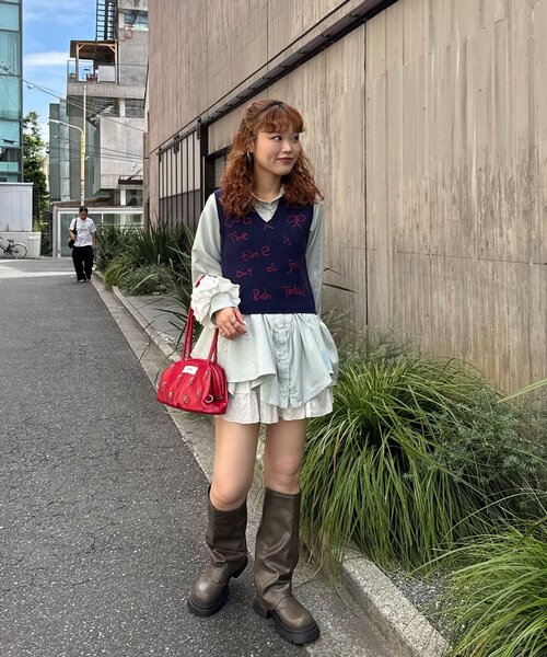 CIAOPANIC(チャオパニック)の「手書き文字ステッチニットベスト(ニット/セーター・レディース・グレー/ネイビー・ONE SIZE)」の11枚目の写真