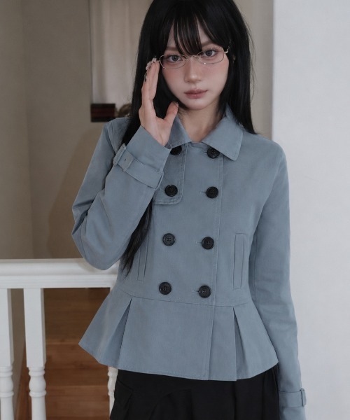 Sibra(シブラ)の「【秋冬新作】韓国風ダブルボタンペプラムショートジャケット(テーラードジャケット・レディース・ブルー/ブラック/カーキ・M)」の21枚目の写真