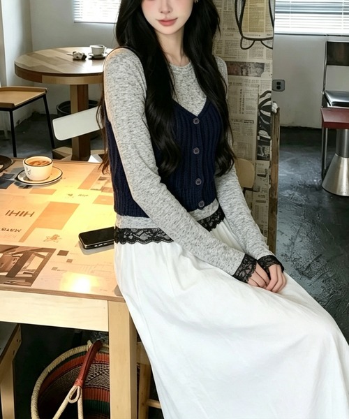 BLoomMe（ブルームミー）の「リブニットキャミソール×レースインナーセット（セットアップ・レディース・ネイビー/ブラック/ライトグレー/ブラウン・M）」の5枚目の写真