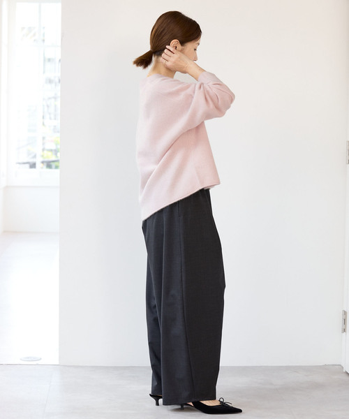 IENA（イエナ）の「ファーニットワイドシルエットカーディガン（カーディガン/ボレロ・レディース・チャコールグレー/ライトグリーン/ピンク/ネイビー・FREE）」の17枚目の写真