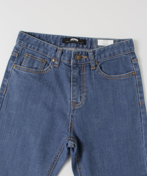 LUC DNM （ラックデニム）の「LUCDNM BOOTS CUT BOYS（デニムパンツ・レディース・ブルー・SMALL/LARGE/MEDIUM）」の14枚目の写真