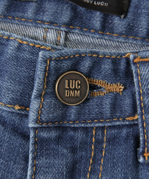 LUC DNM （ラックデニム）の「LUCDNM BOOTS CUT BOYS（デニムパンツ・レディース・ブルー・SMALL/LARGE/MEDIUM）」の17枚目の写真