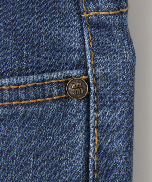 LUC DNM （ラックデニム）の「LUCDNM BOOTS CUT BOYS（デニムパンツ・レディース・ブルー・SMALL/LARGE/MEDIUM）」の19枚目の写真
