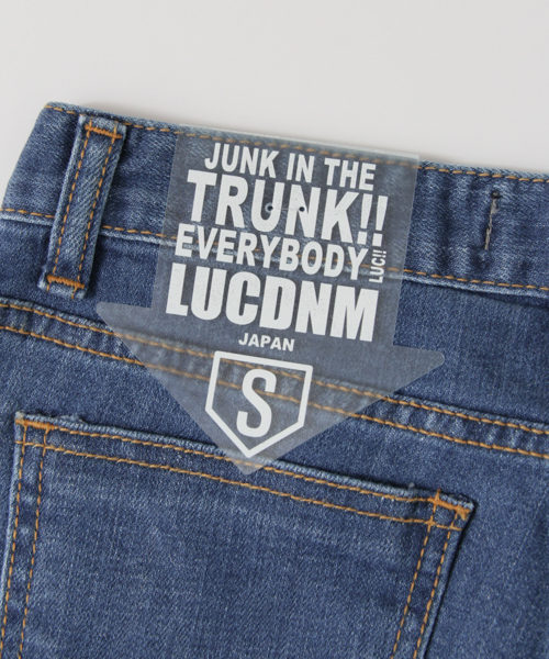 LUC DNM （ラックデニム）の「LUCDNM BOOTS CUT BOYS（デニムパンツ・レディース・ブルー・SMALL/LARGE/MEDIUM）」の13枚目の写真