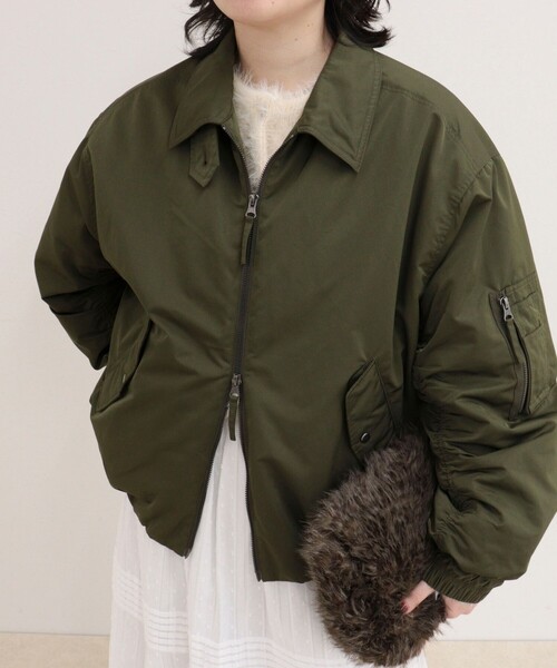 fredy emue(フレディエミュ)の「2WAYカラーボリュームMA-1(ブルゾン・レディース・ブラック/カーキ・38)」の12枚目の写真