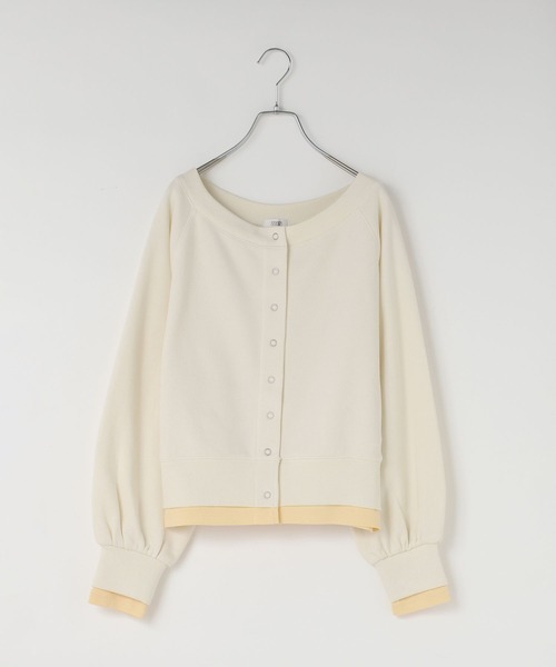 LOWRYS FARM(ローリーズファーム)の「ウラケオフショルレイヤードLS 1074061(Tシャツ/カットソー・レディース・レッド/グレー/ブラック/アイボリー・FREE)」の2枚目の写真