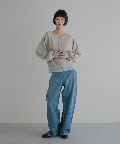 LOWRYS FARM(ローリーズファーム)の「ウラケオフショルレイヤードLS 1074061(Tシャツ/カットソー・レディース・レッド/グレー/ブラック/アイボリー・FREE)」の9枚目の写真