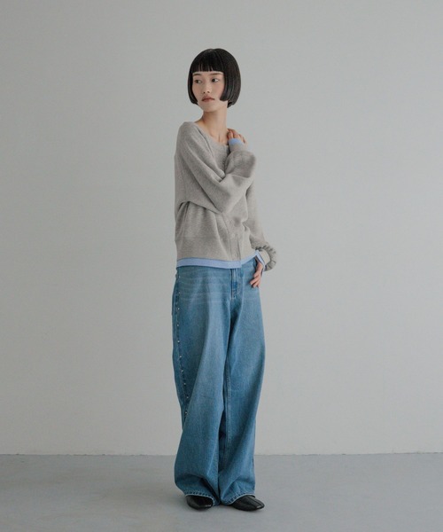 LOWRYS FARM(ローリーズファーム)の「ウラケオフショルレイヤードLS 1074061(Tシャツ/カットソー・レディース・レッド/グレー/ブラック/アイボリー・FREE)」の10枚目の写真