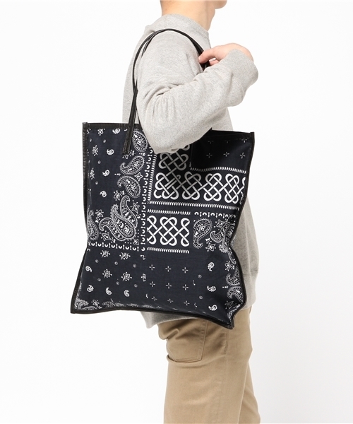 HARE（ハレ）の「バンダナトートBAG(HARE) （トートバッグ・メンズ・レッド/ネイビー・ONE SIZE）」の9枚目の写真