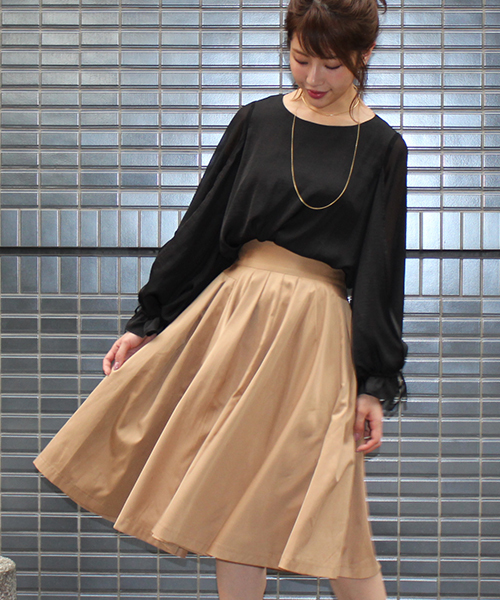 MICOAMERI（ミコアメリ）の「パフスリーブブラウス（シャツ/ブラウス・レディース・ネイビー/ブラック/グレー・FREE）」の18枚目の写真