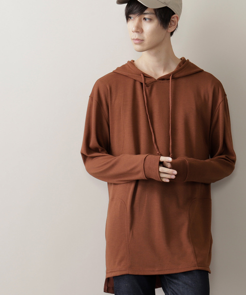 MONO-MART（モノマート）の「オーバーサイジング サイドスリットヘムライン/プルオーバーパーカー（パーカー・メンズ・杢グレー/ベージュ/ホワイト/ブラック/オリーブ/ネイビー/ワイン/ライトブラウン/スモークピンク/チャコール/キナリ/ダークブラウン/マスタード/ピンク系その他・M/L）」の7枚目の写真