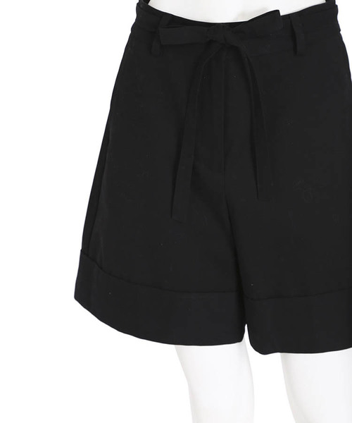 MERCURYDUO（マーキュリーデュオ）の「ウエストリボン付チノショートパンツ（チノパンツ・レディース・ベージュ/ブラック/マスタード・FREE）」の12枚目の写真