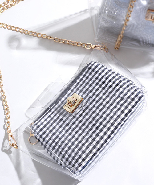 WEGO（ウィゴー）の「WEGO/ポーチ付きクリアショルダーバッグ（ショルダーバッグ・レディース・シルバー/その他1/ブラック系その他・FREE）」の3枚目の写真