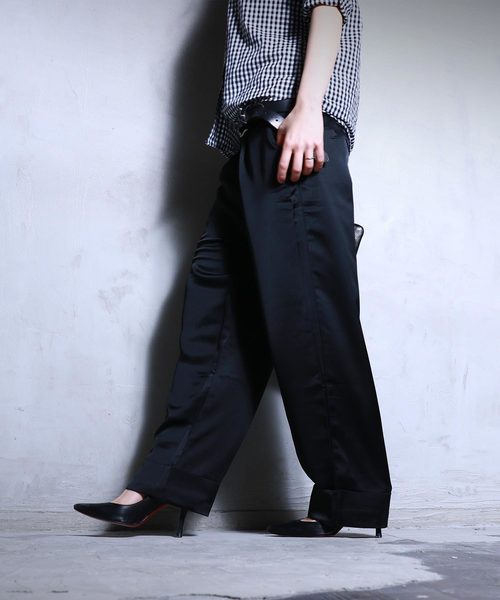 antiqua(アンティカ)の「マットサテンパンツ(その他パンツ・レディース・ブラック/ライトカーキ/ピンク・FREE)」の7枚目の写真