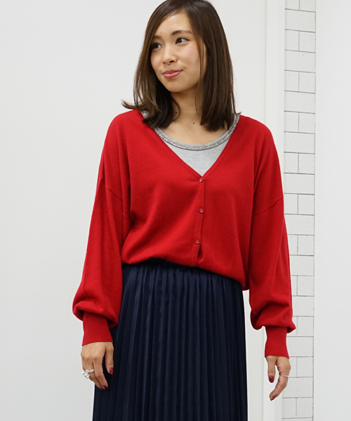 earth music&ecology(アースミュージックアンドエコロジー)の「ガンガンカーディガン Vネック(カーディガン/ボレロ・レディース・ブラック/グレイッシュベージュ/ブルーグリーン/マスタード/ライトグレー/レッド・FREE)」の1枚目の写真