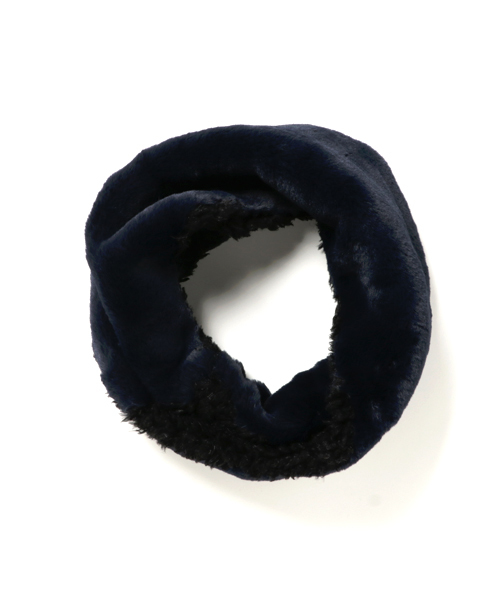 LBC（エルビーシー）の「フェイクファーxボアスヌード（ストール/ショール・レディース・グレー/ネイビー/ベージュ・FREE）」の3枚目の写真