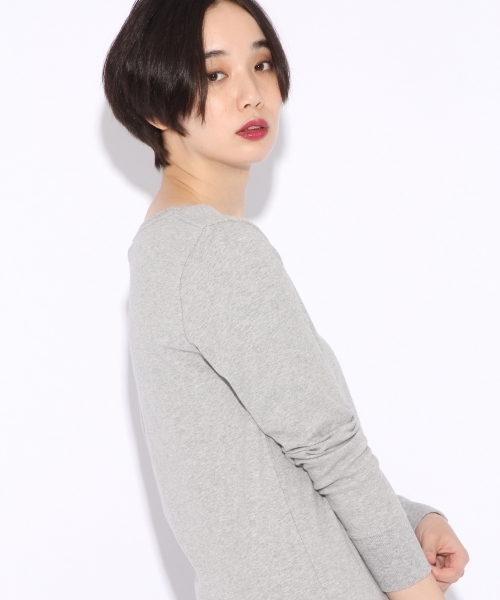 niko and...(ニコアンド)の「CPU起毛スムースユルVプルオーバー(Tシャツ/カットソー・レディース・ホワイト/グレー/ライトグリーン/チャコール/ピンク・MEDIUM/LARGE)」の3枚目の写真