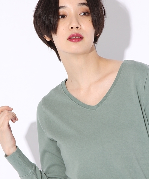 niko and...(ニコアンド)の「CPU起毛スムースユルVプルオーバー(Tシャツ/カットソー・レディース・ホワイト/グレー/ライトグリーン/チャコール/ピンク・MEDIUM/LARGE)」の5枚目の写真