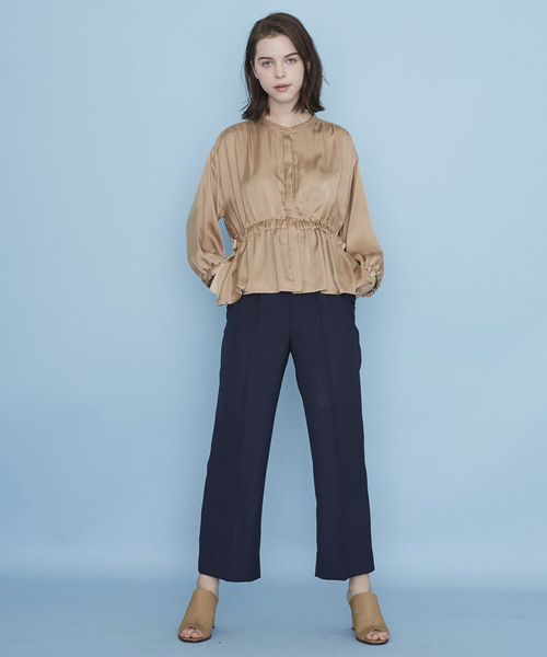 UNITED TOKYO（ユナイテッドトウキョウ）の「フィブリルサテンブラウス（シャツ/ブラウス・レディース・ホワイト/ブラック/ベージュ・1）」の7枚目の写真