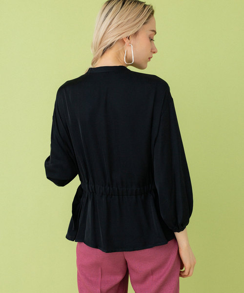 UNITED TOKYO（ユナイテッドトウキョウ）の「フィブリルサテンブラウス（シャツ/ブラウス・レディース・ホワイト/ブラック/ベージュ・1）」の16枚目の写真