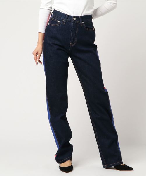 Calvin Klein Jeans（カルヴァンクラインジーンズ）の「スターサイド デニムパンツ（デニムパンツ・レディース・ブラック/ブルー・24inch/25inch/28inch/26inch/27inch）」の2枚目の写真