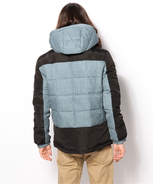 GIORDANO(ジョルダーノ)の「撥水ブロッキングフーデッドダウンジャケット(ダウンジャケット/コート・メンズ・グレー/ネイビー・MEDIUM/LARGE/X-LARGE)」の5枚目の写真