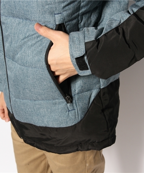 GIORDANO(ジョルダーノ)の「撥水ブロッキングフーデッドダウンジャケット(ダウンジャケット/コート・メンズ・グレー/ネイビー・MEDIUM/LARGE/X-LARGE)」の8枚目の写真